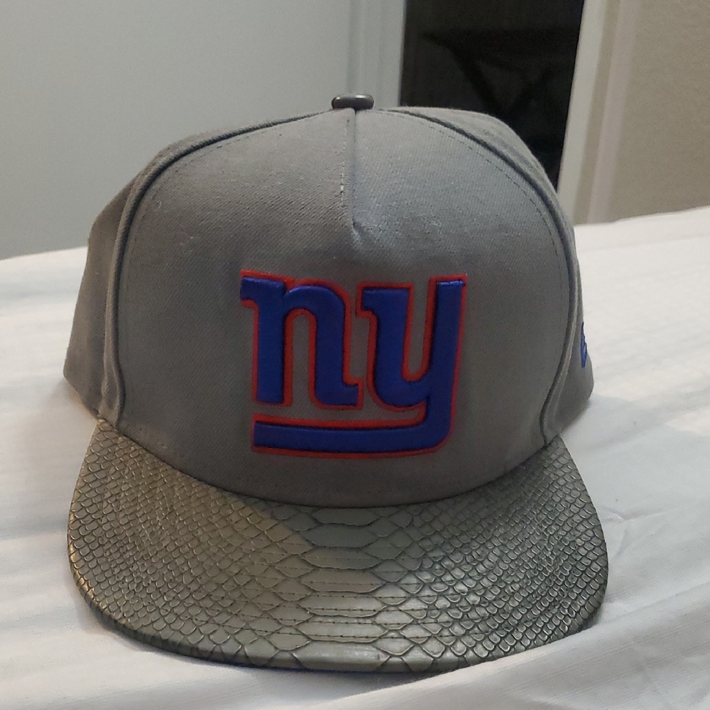 RARE LIMITED EDITION Gray Cap with Blue and Red NY Logo SNAKESKIN A-FRAME Wore1x